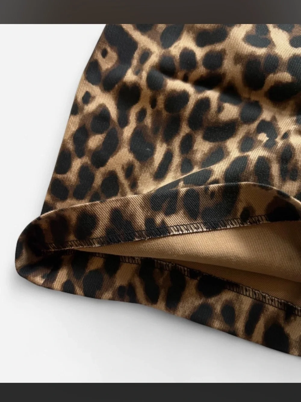 Reformation Leopard Print Shorts <3